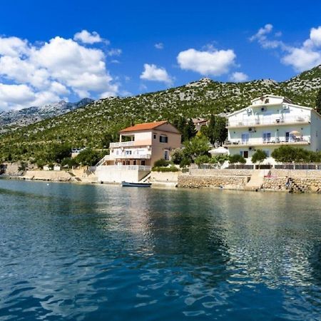 Apartments Domagoj - On The Beach Lukovo Šugarje Kültér fotó