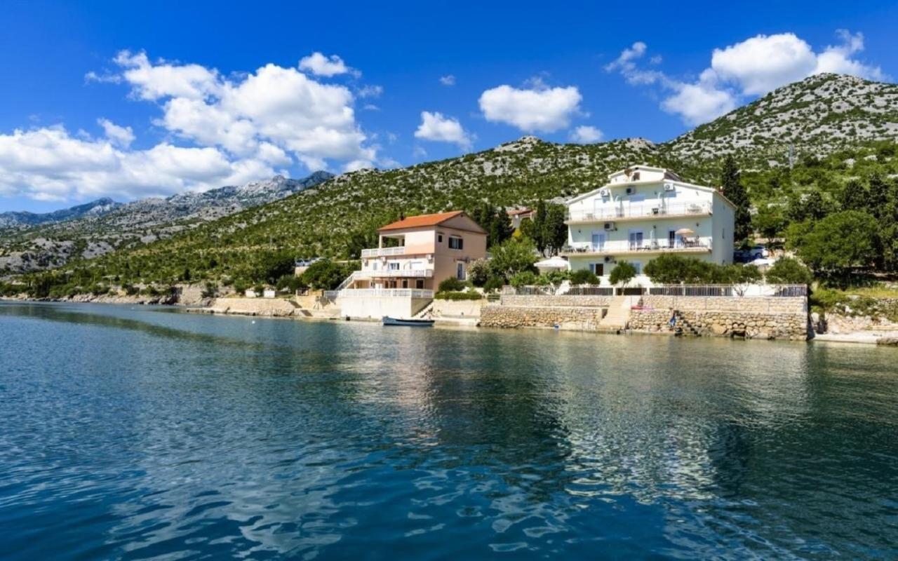 Apartments Domagoj - On The Beach Lukovo Šugarje Kültér fotó